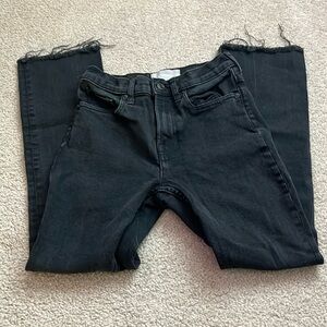 “Everlane- Cropped Jeans size 24”